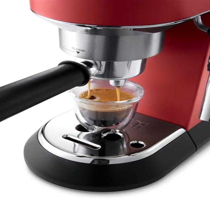 DeLonghi EC685.R Dedica Style |Coffee Machine|15 Bar Pressure