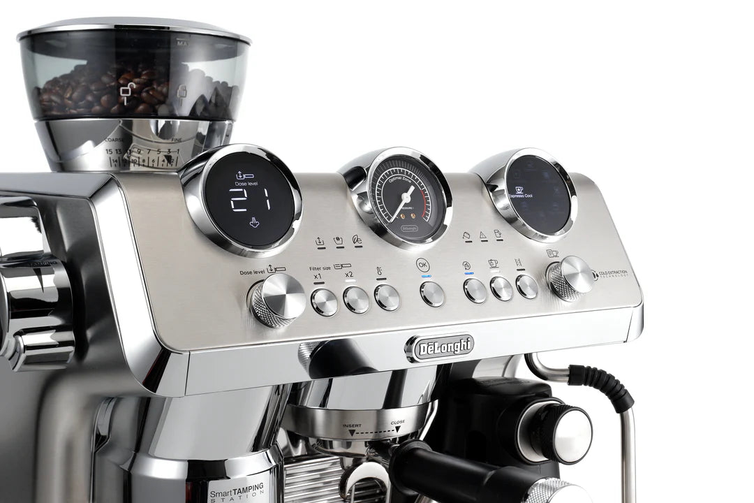 De'Longhi La Specialista Maestro EC9885M Espresso Machine – Built-In Grinder, Cold Brew & Espresso Cool Technology