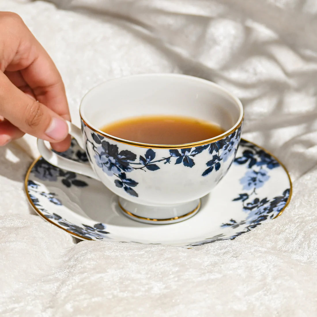 Zeneta Leaves 12-Piece Tea Cup & Saucer Set – Premium Porcelain Blue Leaf Design Dankotuwa Sri Lanka Fine Ceramic Tableware