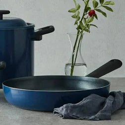 Lock N Lock Non Stick Frying Pan - 11 Inches