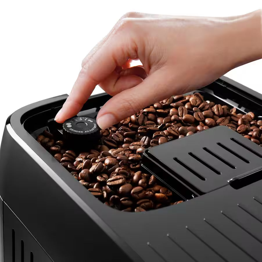 De'Longhi Magnifica Plus Coffee & Espresso Machine with Milk Frother