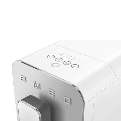SMEG BCC12WHMEU Automatic Coffee Machine White – Collezione Style, Built-In Grinder, Steam Wand, 19 Bar Pump, Compact & Space-Saving