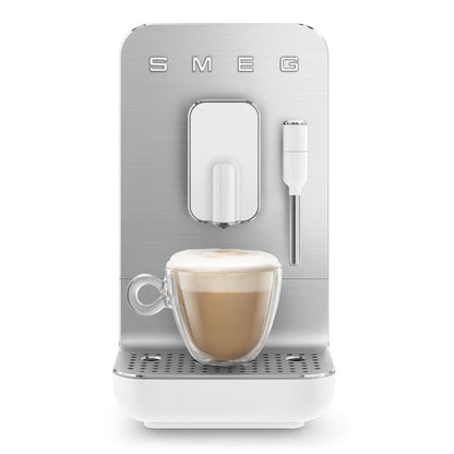 SMEG BCC12WHMEU Automatic Coffee Machine White – Collezione Style, Built-In Grinder, Steam Wand, 19 Bar Pump, Compact & Space-Saving
