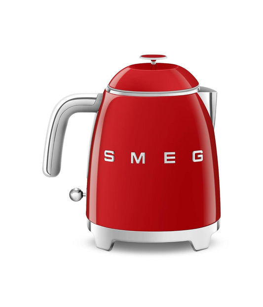 Smeg 0.8L Electric Kettle 1400W, Original Italian Brand, Patented Smeg Red Color, Highest Food Grade Stainless Steel Full Body, Soft Lid Opening System, Luxury 50's Style KLF05RDEU BEST SEO TITLE