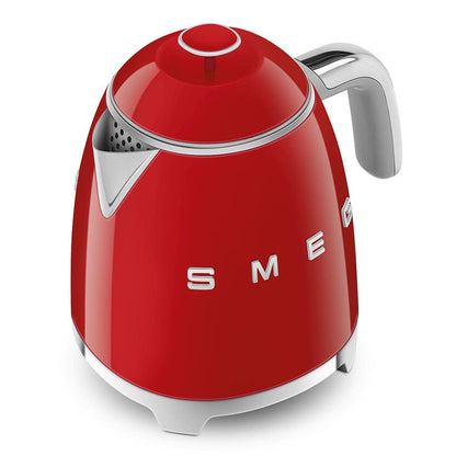 Smeg 0.8L Electric Kettle 1400W, Original Italian Brand, Patented Smeg Red Color, Highest Food Grade Stainless Steel Full Body, Soft Lid Opening System, Luxury 50's Style KLF05RDEU BEST SEO TITLE