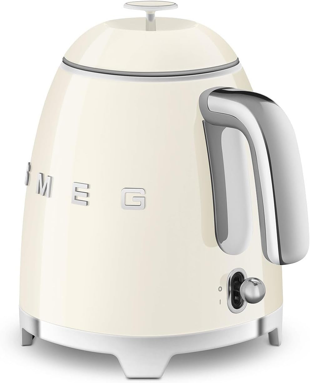 Smeg 0.8L Electric Kettle 1400W – Luxury 50’s Retro Style, Food Grade Stainless Steel Body, Soft Lid Opening, Iconic CREAM KLF05RDEU  Original Italian Brand Premium Kettle